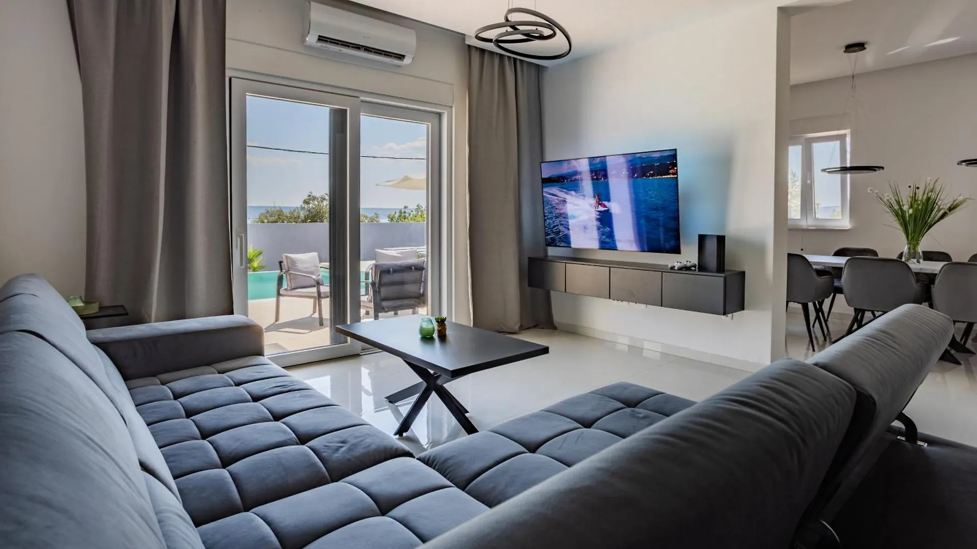 Villa Shark מסלניקה